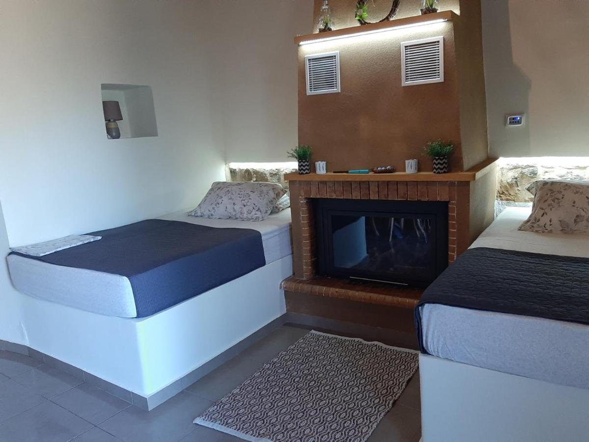 הוילה מונמבאסיה Panagiotas House מראה חיצוני תמונה